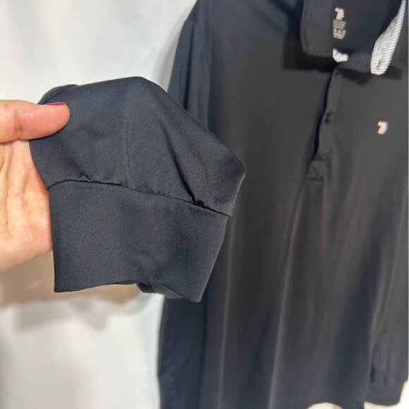 Men’s collared lightweight king sleeve golf shirt. Black. Men’s size medium. - Picture 4 of 7
